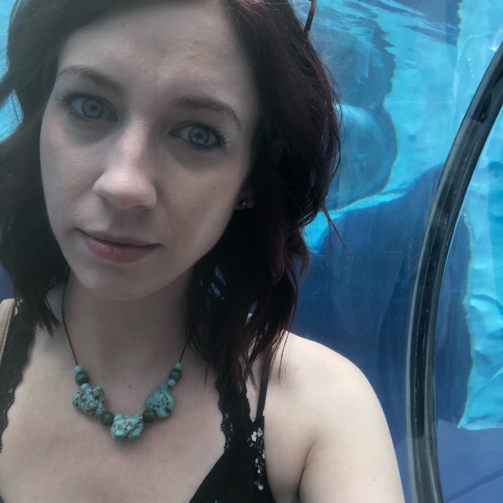 Meet your Posher, Jennifer